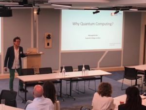 Professor Myungshik Kim introduces his talk about quantum computing at a 2041 Scenarios event